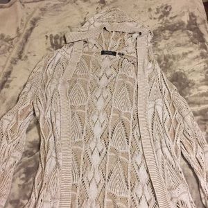 Knitted long sleeve cardigan